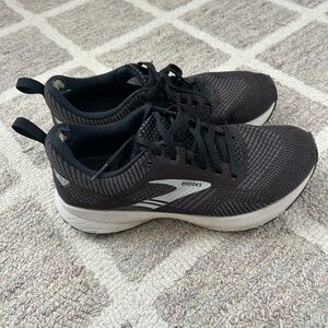 Brooks Black and Gray Athletic Sneakers